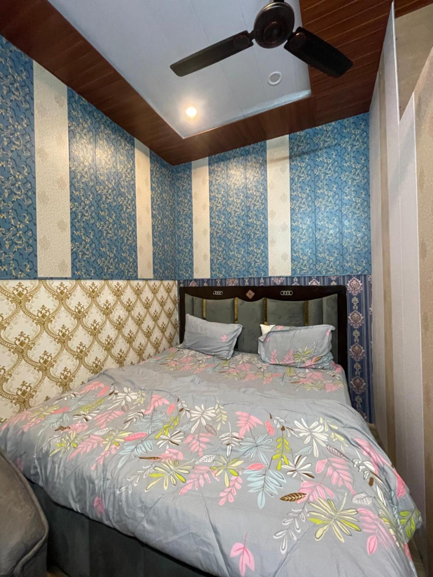 Swastik Home Stay Ravindpuri Waranasi Zewnętrze zdjęcie