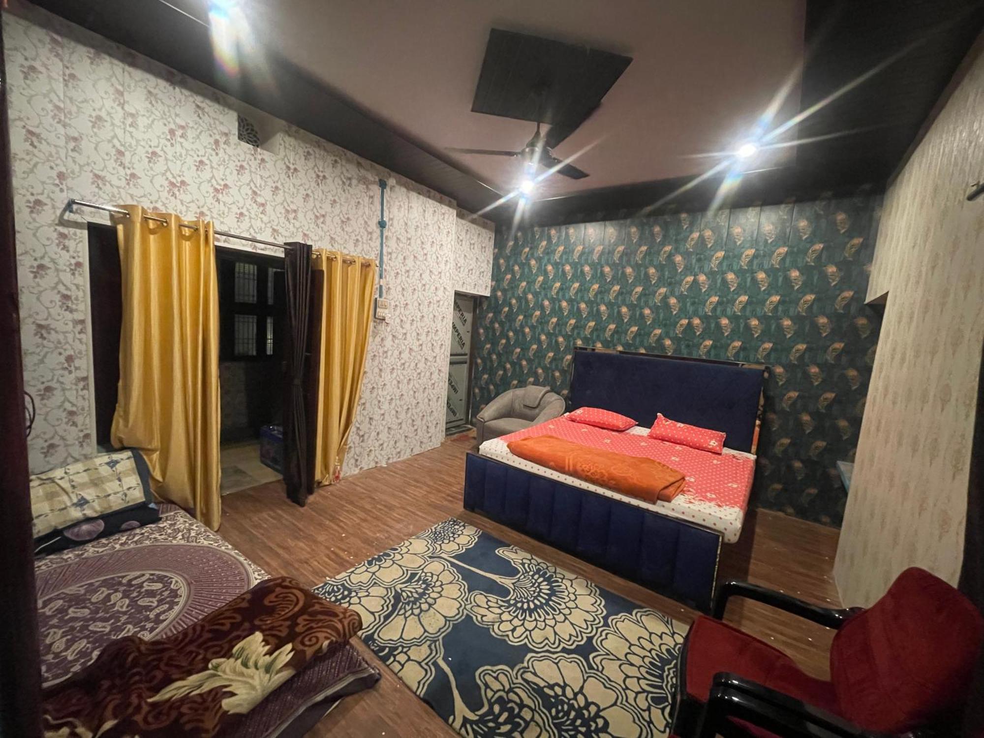 Swastik Home Stay Ravindpuri Waranasi Zewnętrze zdjęcie